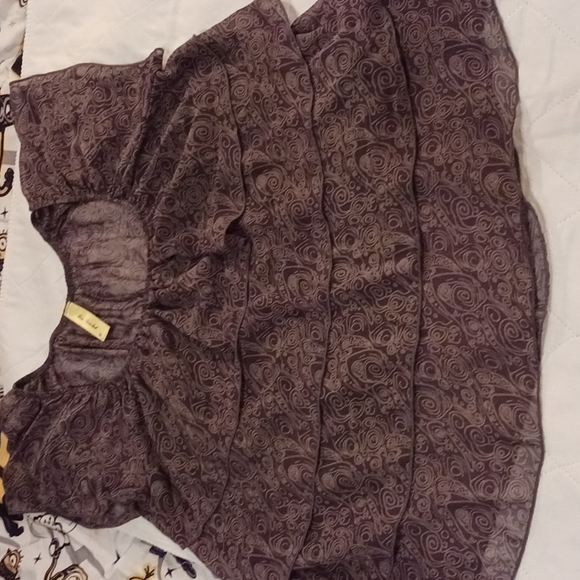 3 EUC Silky, Soft, Luxurious Cap Sleeve/Sleeveless Tops sz M juniors - Picture 8 of 11